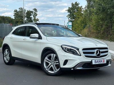 Mercedes GLA220
