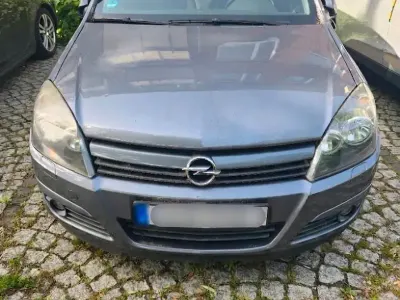 Gebraucht Opel Astra 101 PS (74 kW) 2005 Grau Kombi