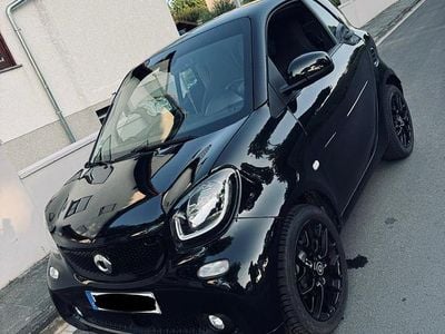 Schwarz Gebraucht 2019 Smart ForTwo Coupé Coupé | 14.689 € (Teuer)