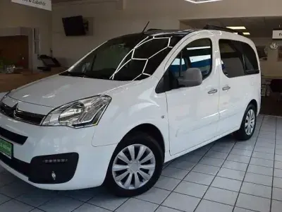 Gebraucht Citroën e-Berlingo 99 PS (72 kW) 2016 Weiß Kombi