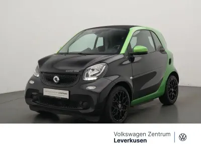 Gebraucht Smart ForTwo Electric Drive Passion 60 kW (82 PS) 2018 Schwarz