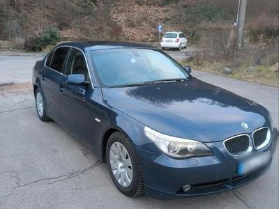 Second-hand BMW 520 170 CP (125 kW) 2004 Albastru Berlinǎ