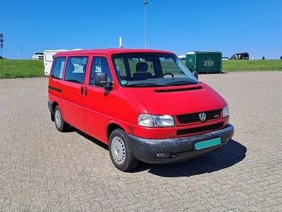 Gebraucht VW T4 102 PS (75 kW) 1998 Rot Van
