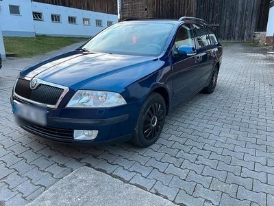 Gebraucht Skoda Octavia 115 PS (84 kW) 2008 Blau Kombi