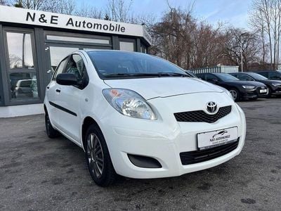 Weiß Gebraucht 2011 Toyota Yaris Cool Kleinwagen | 4.990 € (Fairer Preis)