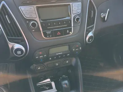 Gebraucht Hyundai ix35 163 PS (119 kW) 2012 Braun SUV