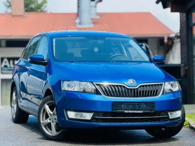 Gebraucht Skoda Rapid Joy 110 PS (80 kW) 2016 Blau Kleinwagen
