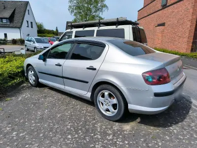 Gebraucht Peugeot 407 109 PS (80 kW) 2005 Silber Limousine
