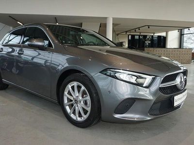 Gebraucht Mercedes A180 136 PS (100 kW) 2022 Grau Limousine