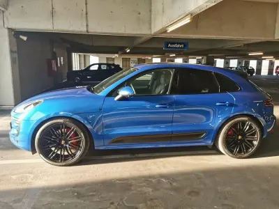 Gebraucht Porsche Macan GTS Sport 360 PS (264 kW) 2016 Blau SUV