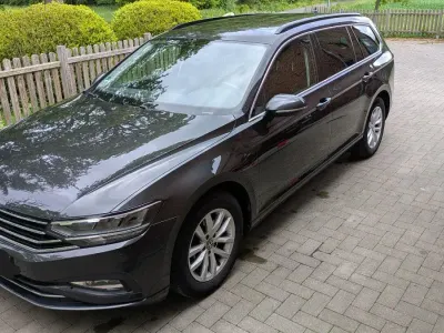 Gebraucht VW Passat Business 150 PS (110 kW) 2021 Grau Kombi
