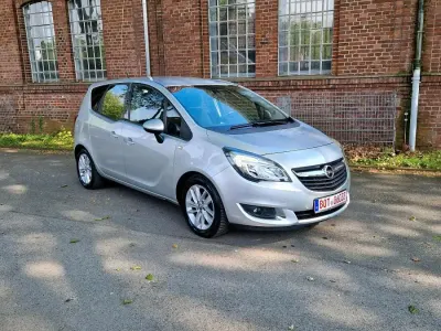 Gebraucht Opel Meriva 120 PS (88 kW) 2016 Silber Van / Kleinbus