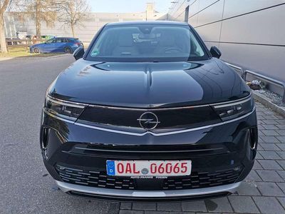 Gebraucht Opel Mokka Elegance 131 PS (96 kW) 2022 Diamant schwarz/karbon schwarz SUV