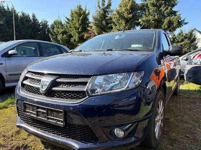 Second-hand Dacia Sandero Ambiance 75 CP (55 kW) 2014 Albastru Hatchback