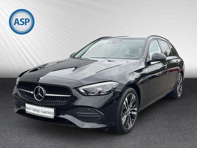 Schwarz (obsidianschwarz metalliclack) Gebraucht 2022 Mercedes C300e Avantgarde Kombi | 33.900 € (Fairer Preis)