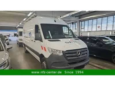 Gebraucht Mercedes Sprinter 163 PS (119 kW) 2019 Arktikweiss Van