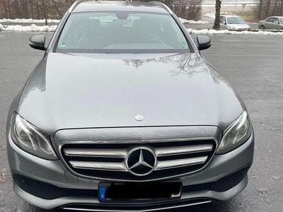 Mercedes E220
