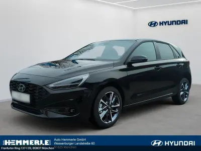 Gebraucht Hyundai i30 Advantage 140 PS (102 kW) 2026 Abyss black Limousine