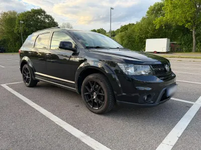 Gebraucht Fiat Freemont 170 PS (125 kW) 2015 Schwarz SUV