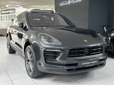 Gebraucht Porsche Macan Sport 381 PS (280 kW) 2022 Vulkangrau SUV