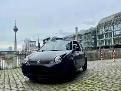 Second-hand VW Lupo 60 CP (44 kW) 2002 Negru Hatchback