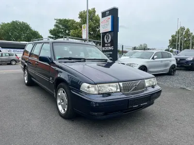 Gebraucht Volvo V90 179 PS (131 kW) 1998 Blau Kombi
