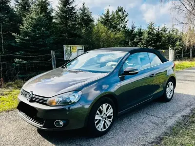 Gebraucht VW Golf VII 105 PS (77 kW) 2014 Braun Cabrio