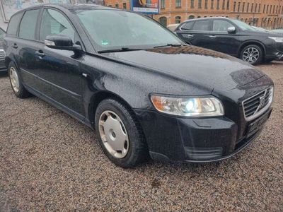 gebraucht Volvo V50 Kombi 1.6 D Drive Momentum