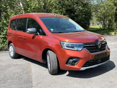Neu Renault Kangoo Equilibre 95 PS (69 kW) 2025 Rot Van / Kleinbus