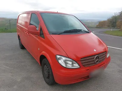 Brugt Mercedes Vito 89 HK (65 kW) 2005 Rød Van