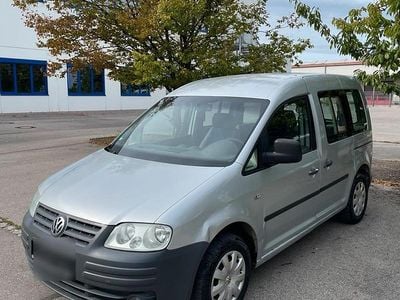 VW Caddy