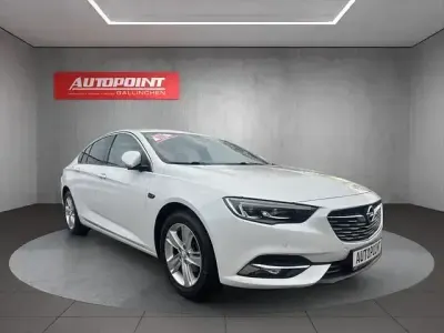 Gebraucht Opel Insignia Innovation 165 PS (121 kW) 2019 Weiß Limousine