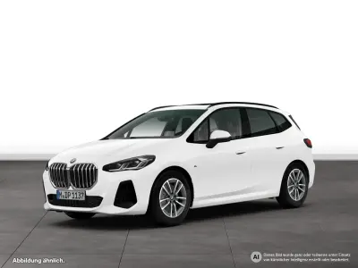 Gebraucht BMW 223 Active Tourer M Sport 204 PS (150 kW) 2026 Weiß Van / Kleinbus