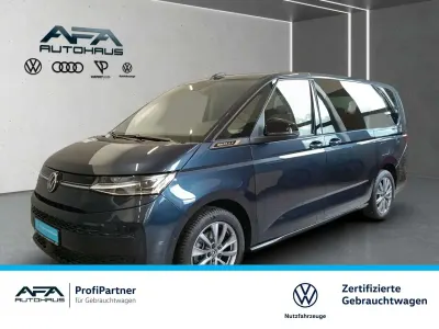 Gebraucht VW Multivan Life 150 PS (110 kW) 2024 Blau Van / Kleinbus