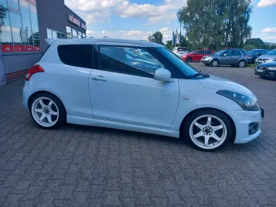Gebraucht Suzuki Swift Sport 136 PS (100 kW) 2013 Weiß Kleinwagen