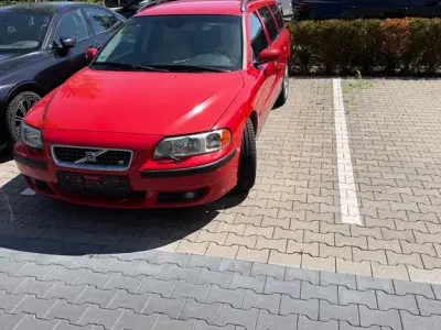 Używany Volvo V70 299 KM (219 kW) 2003 Beżowy Kombi
