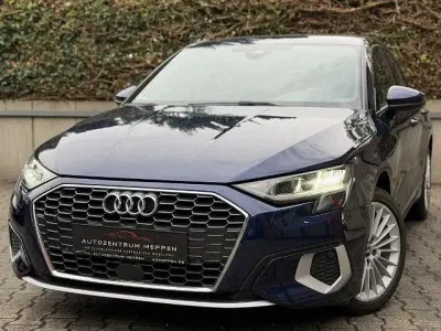 Gebraucht Audi A3 Advanced 110 PS (80 kW) 2021 Blau Limousine