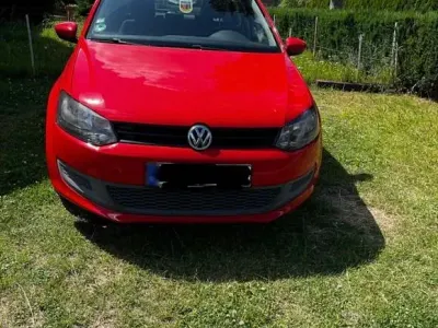 Gebraucht VW Polo Trendline 60 PS (44 kW) 2010 Rot Kleinwagen