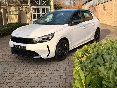 Brugt Opel Corsa 101 HK (74 kW) 2025 Hvid Sedan