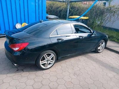 Second-hand Mercedes CLA180 106 CP (77 kW) 2015 Negru Berlinǎ
