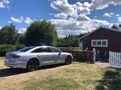 Audi A8L