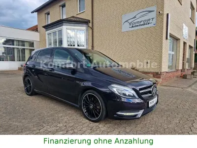 Gebraucht Mercedes B200 156 PS (114 kW) 2014 Violet Van / Kleinbus