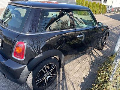 Gebraucht Mini ONE 75 PS (55 kW) 2009 Schwarz Kleinwagen