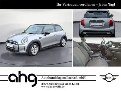 Occasion Mini Cooper Essential 136 PK (100 kW) 2023 Zilver Hatchback