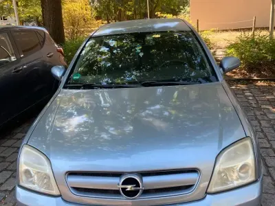 Gebraucht Opel Vectra 125 PS (91 kW) 2003 Silber Kombi
