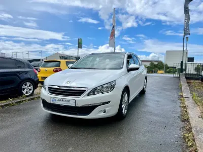 Gebraucht Peugeot 308 SW Active 131 PS (96 kW) 2014 Blanc nacre Kombi
