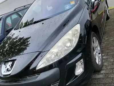 Gebraucht Peugeot 308 SW Tendance 120 PS (88 kW) 2008 Schwarz Kombi