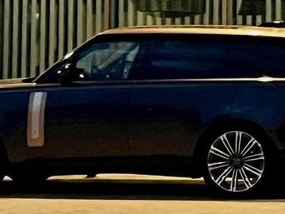 Gebraucht Land Rover Range Rover 530 PS (389 kW) 2022 SUV
