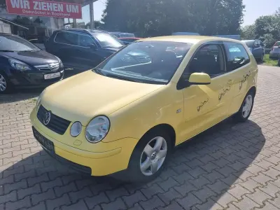 Gebraucht VW Polo Comfortline 64 PS (47 kW) 2003 Gelb Kleinwagen
