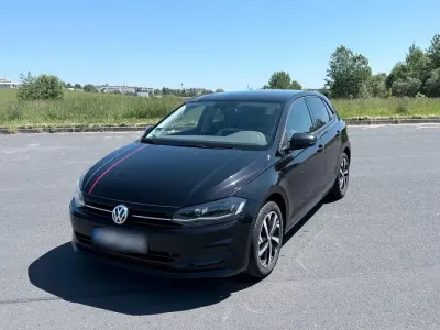 Second-hand VW Polo Edition 95 CP (69 kW) 2018 Negru Hatchback